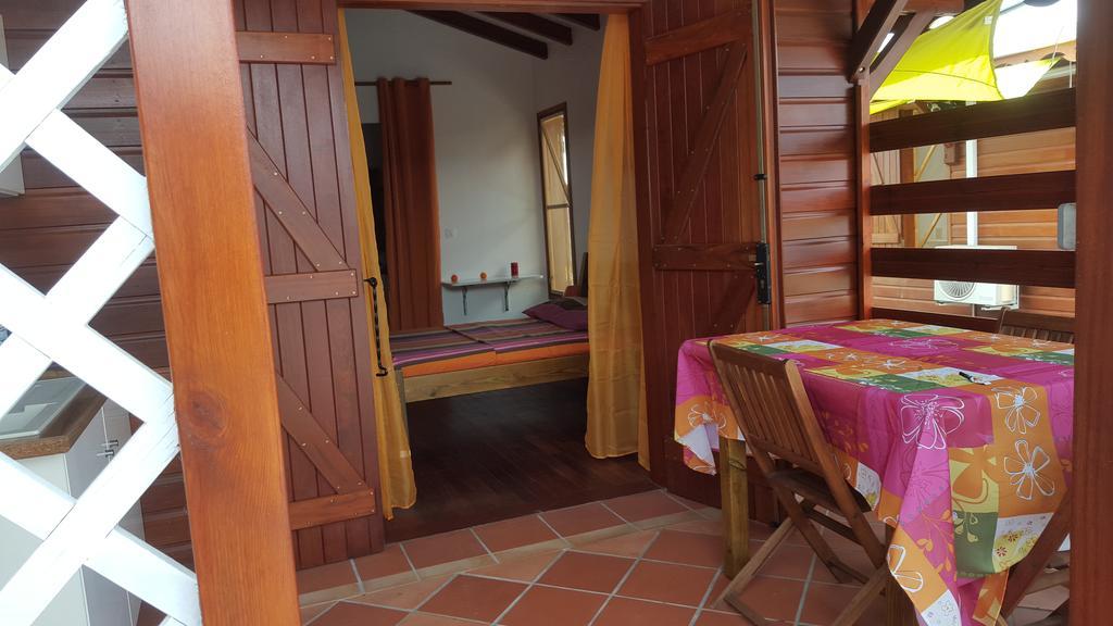 Gîte Les Palmistes Vallee d'Or Extérieur photo